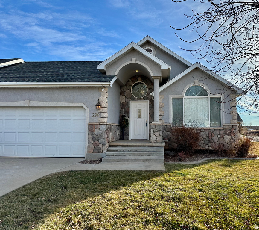 299 W 100 N Roosevelt, UT 84066