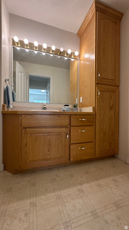 299 W 100 N Roosevelt, UT 84066