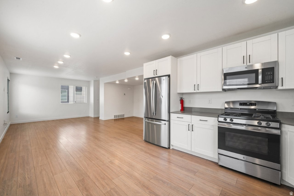 70 E WEEKES WAY Clearfield, UT 84015