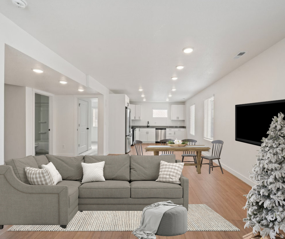 70 E WEEKES WAY Clearfield, UT 84015