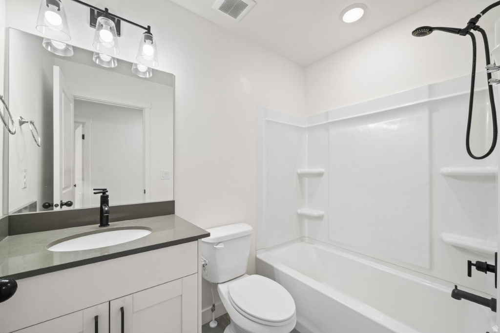 70 E WEEKES WAY Clearfield, UT 84015