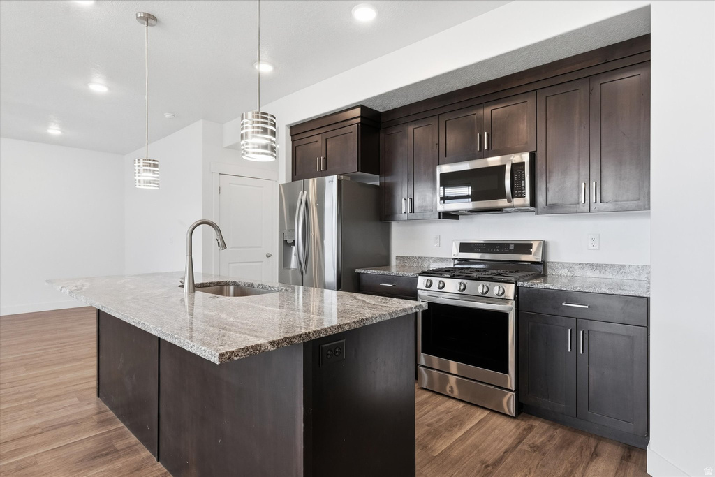 1290 E 480 S Hyrum, UT 84319