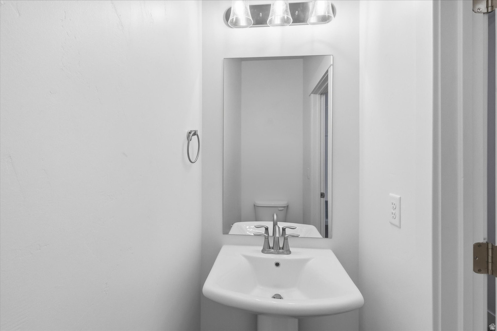 1290 E 480 S Hyrum, UT 84319