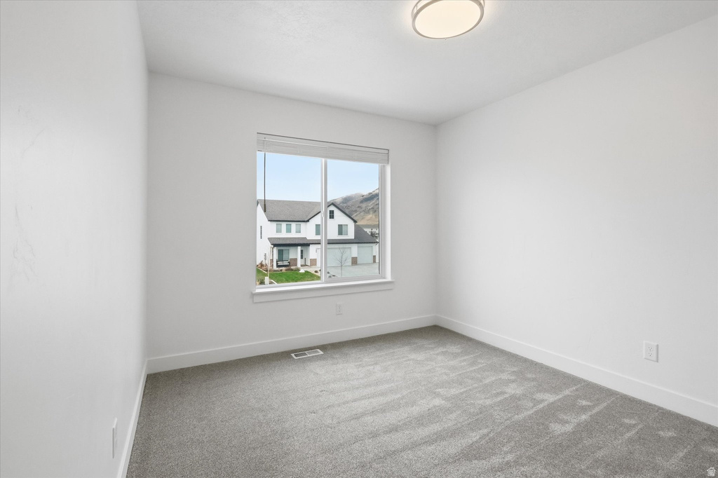 1290 E 480 S Hyrum, UT 84319