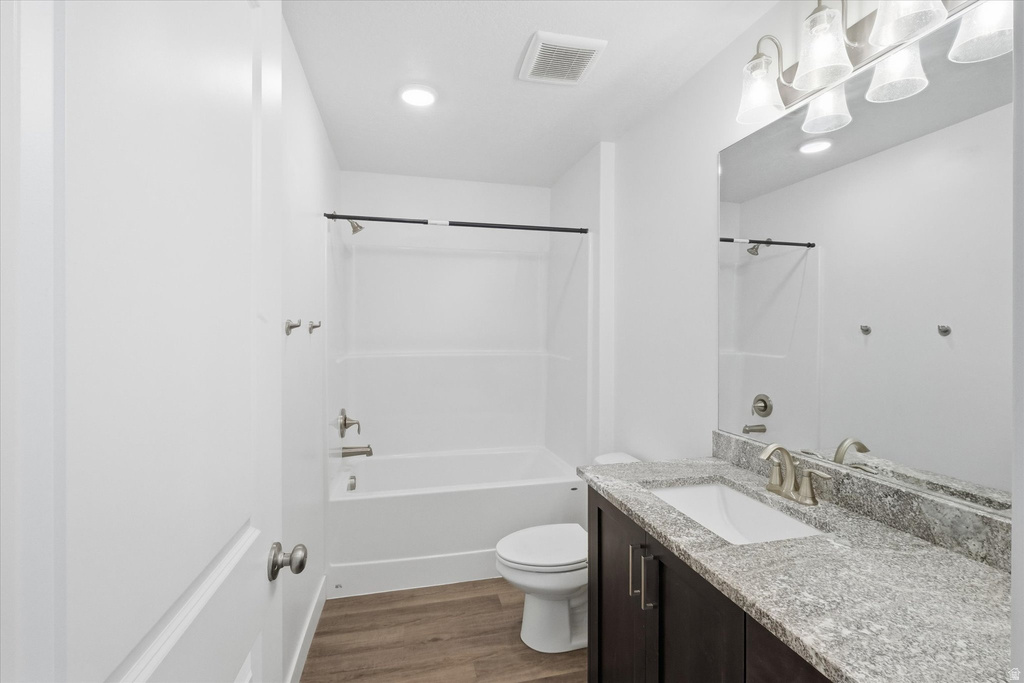 1290 E 480 S Hyrum, UT 84319