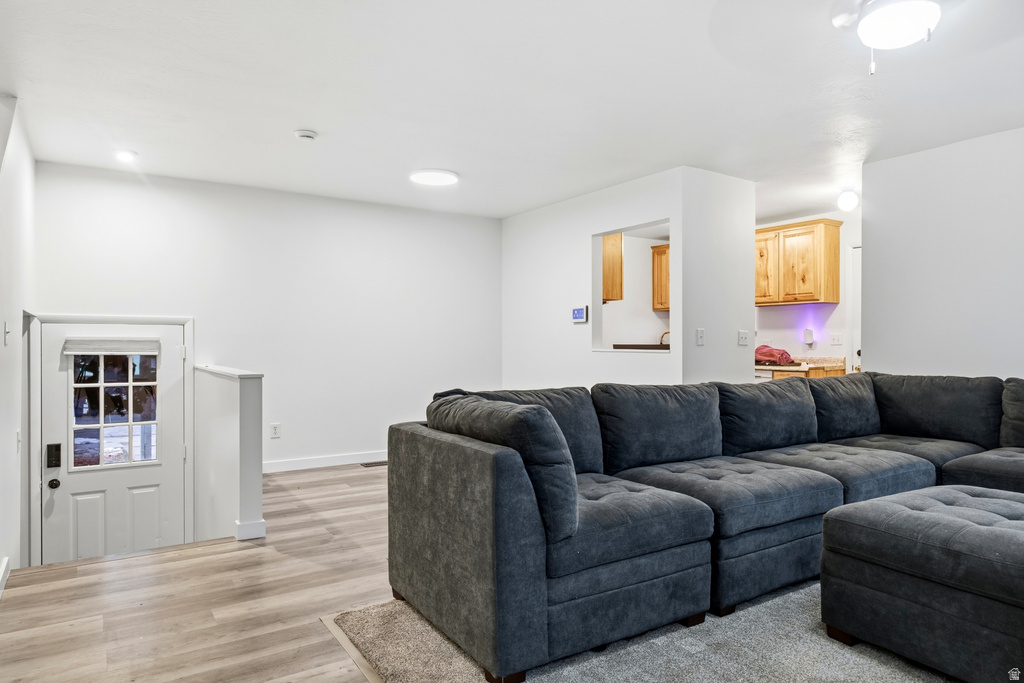 960 N GRAMERCY Ogden, UT 84404