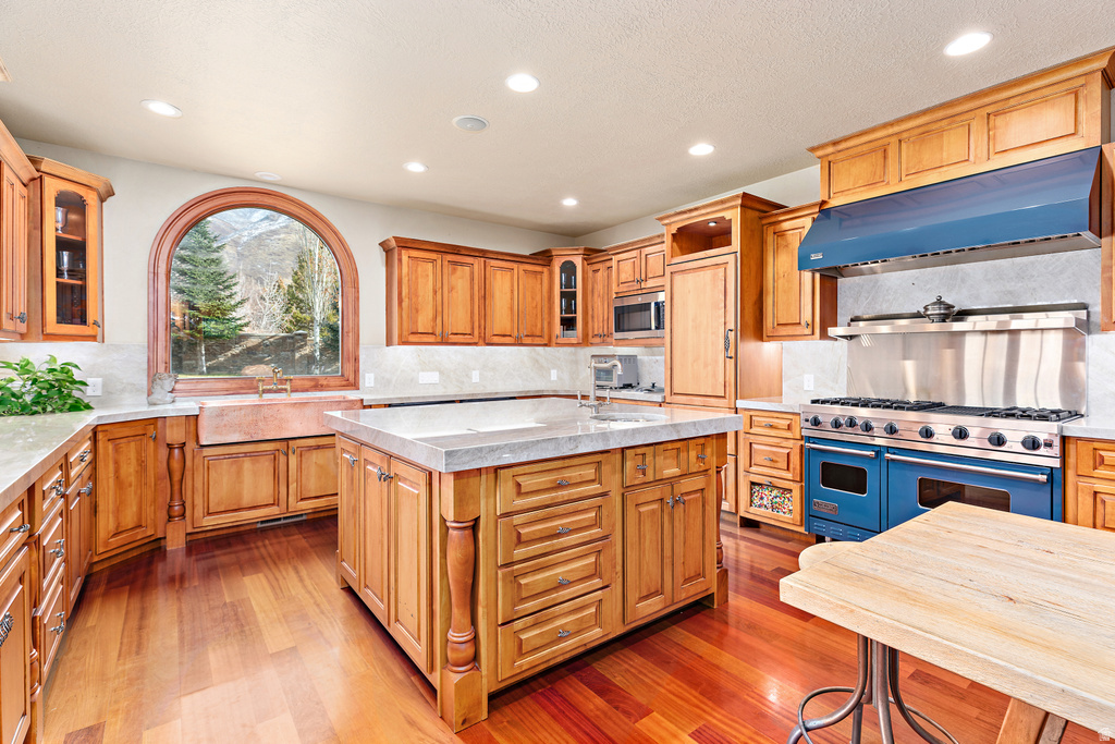 986 N SUNBROOK CIR Alpine, UT 84004