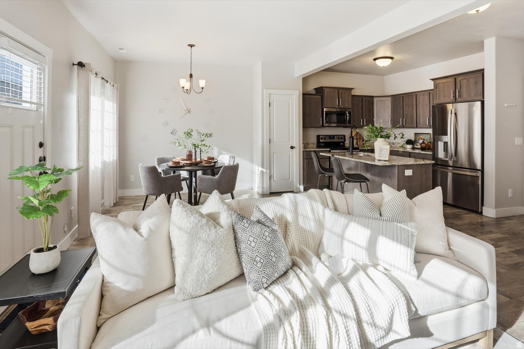 446 W 1595 N #103 Logan, UT 84341