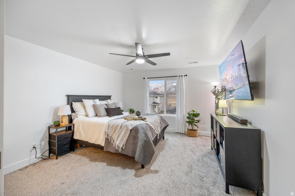 1698 S FREESTONE BLVD Santaquin, UT 84655