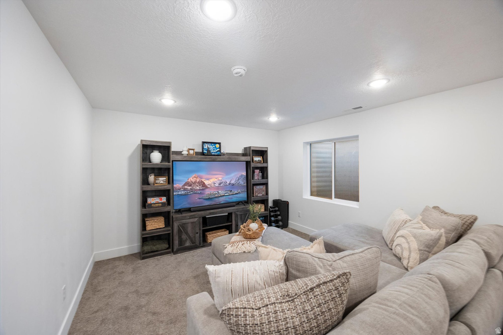 1698 S FREESTONE BLVD Santaquin, UT 84655