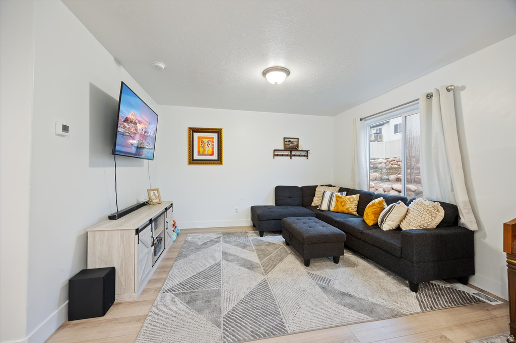 1698 S FREESTONE BLVD Santaquin, UT 84655