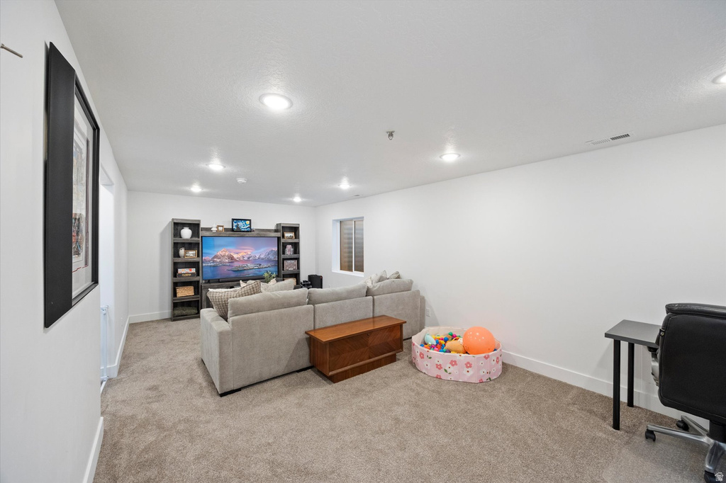 1698 S FREESTONE BLVD Santaquin, UT 84655