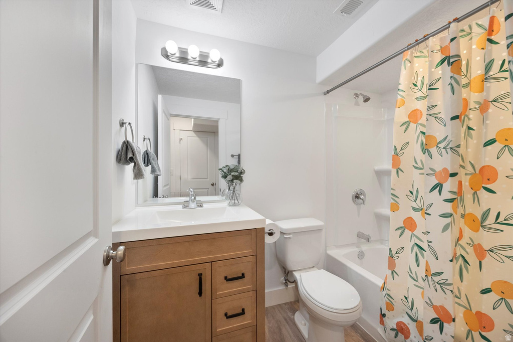 1698 S FREESTONE BLVD Santaquin, UT 84655