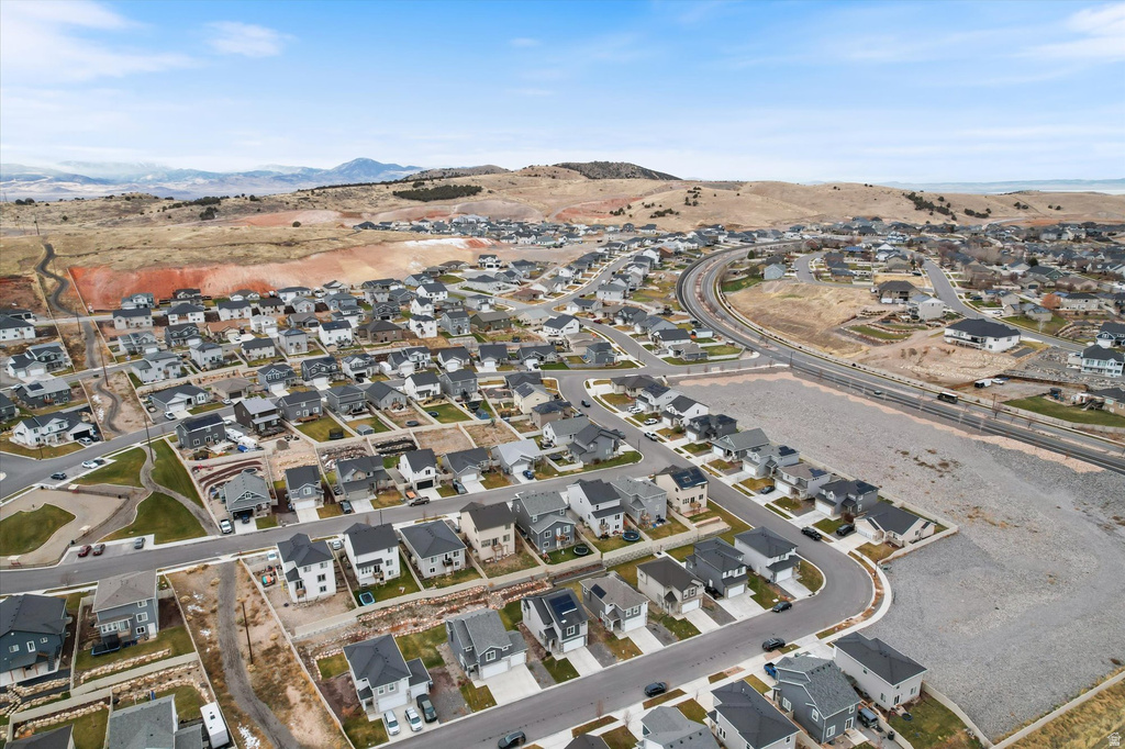 1698 S FREESTONE BLVD Santaquin, UT 84655