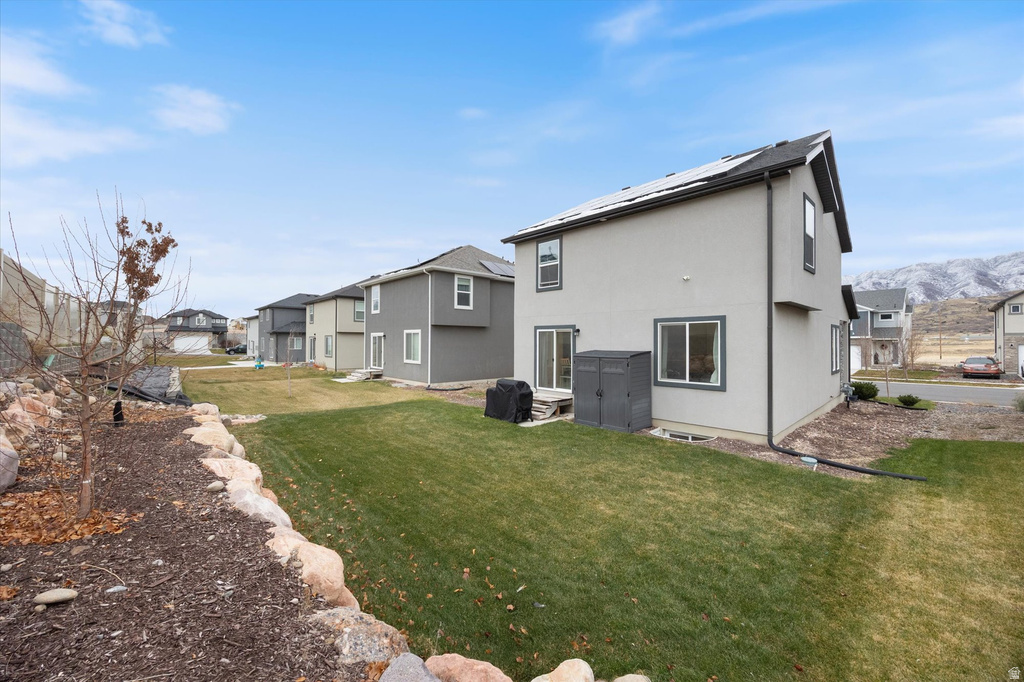 1698 S FREESTONE BLVD Santaquin, UT 84655