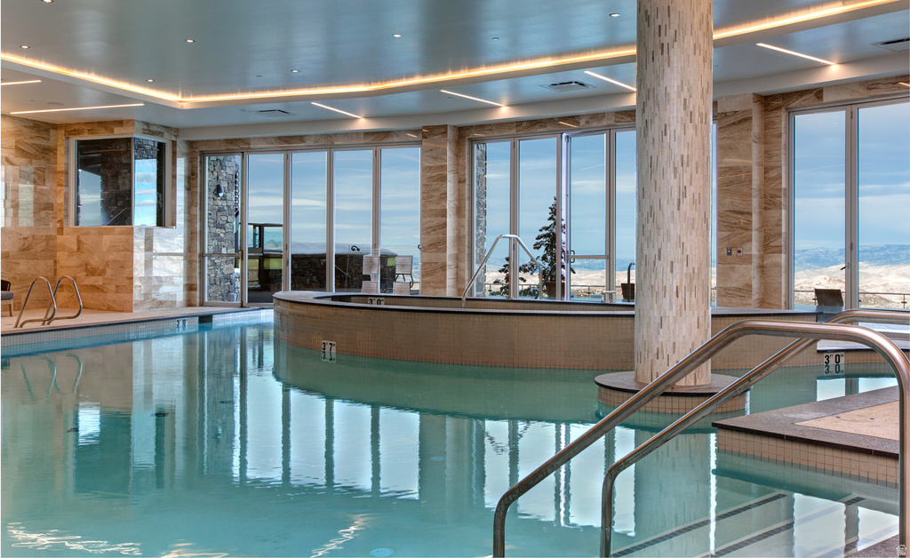 7101 STEIN CIR #412 Park City, UT 84060