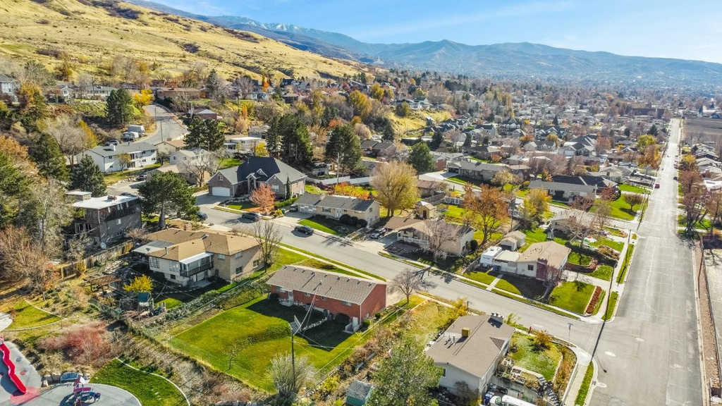 725 E 600 S Centerville, UT 84014