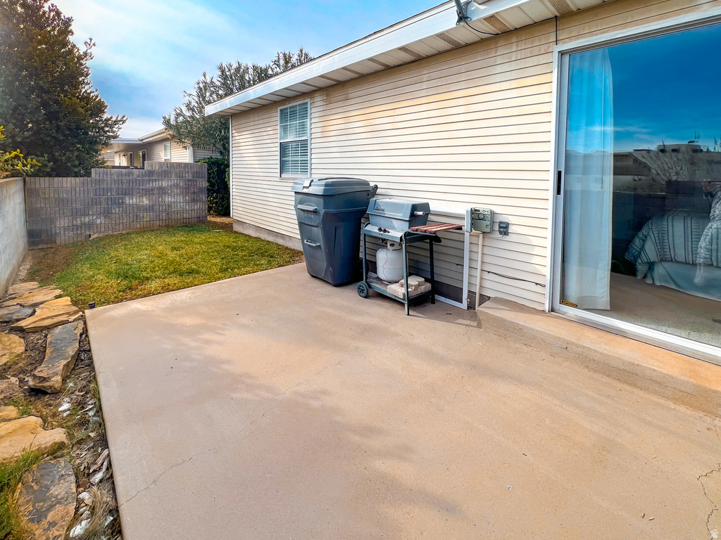 2051 W CANYON VIEW DR St George, UT 84770