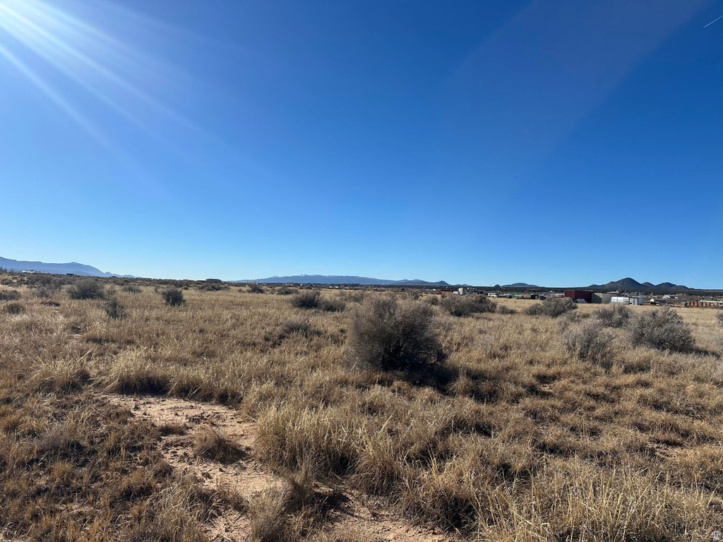 6267 N 3525 W Enoch, UT 84721