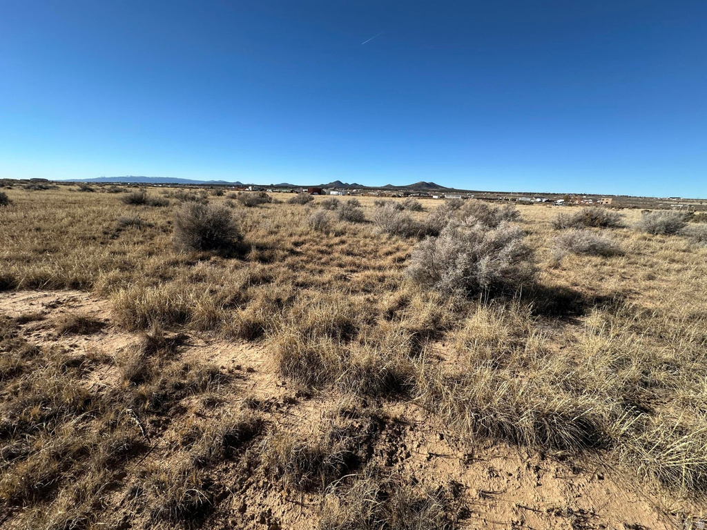 6267 N 3525 W Enoch, UT 84721