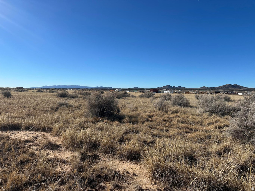 6267 N 3525 W Enoch, UT 84721