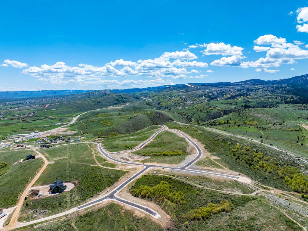 305 N ELKSRIDGE RD Garden City, UT 84028