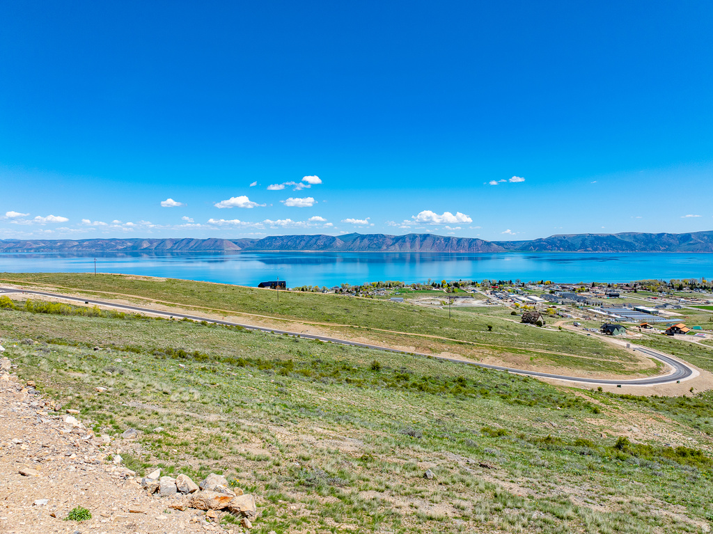 325 N ELKSRIDGE RD Garden City, UT 84028