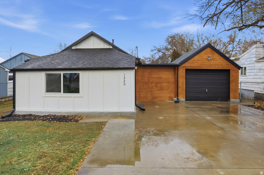 1320 W INDIANA AVE Salt Lake City, UT 84104