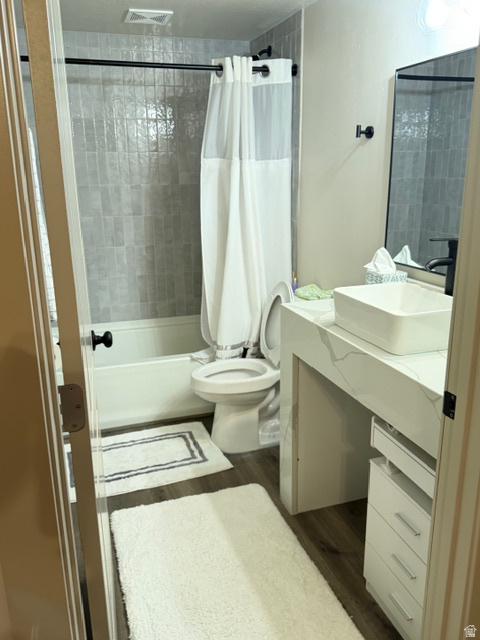 1335 E MILNE LN Cottonwood Heights, UT 84047