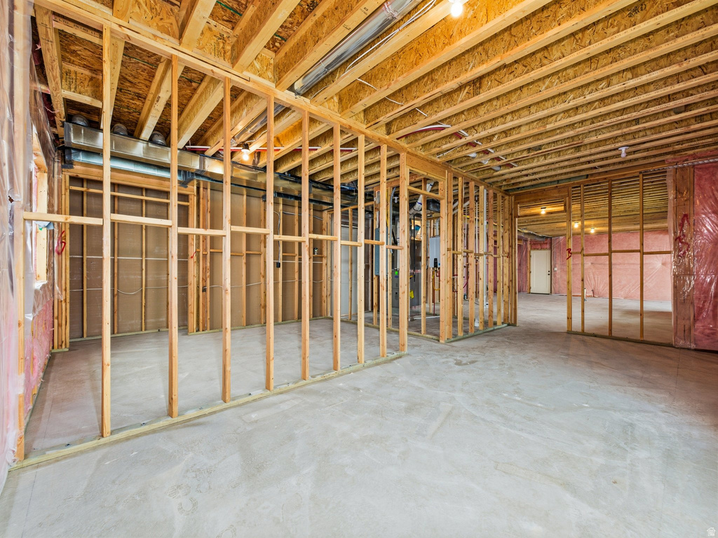 1394 S 315 E Salem, UT 84653