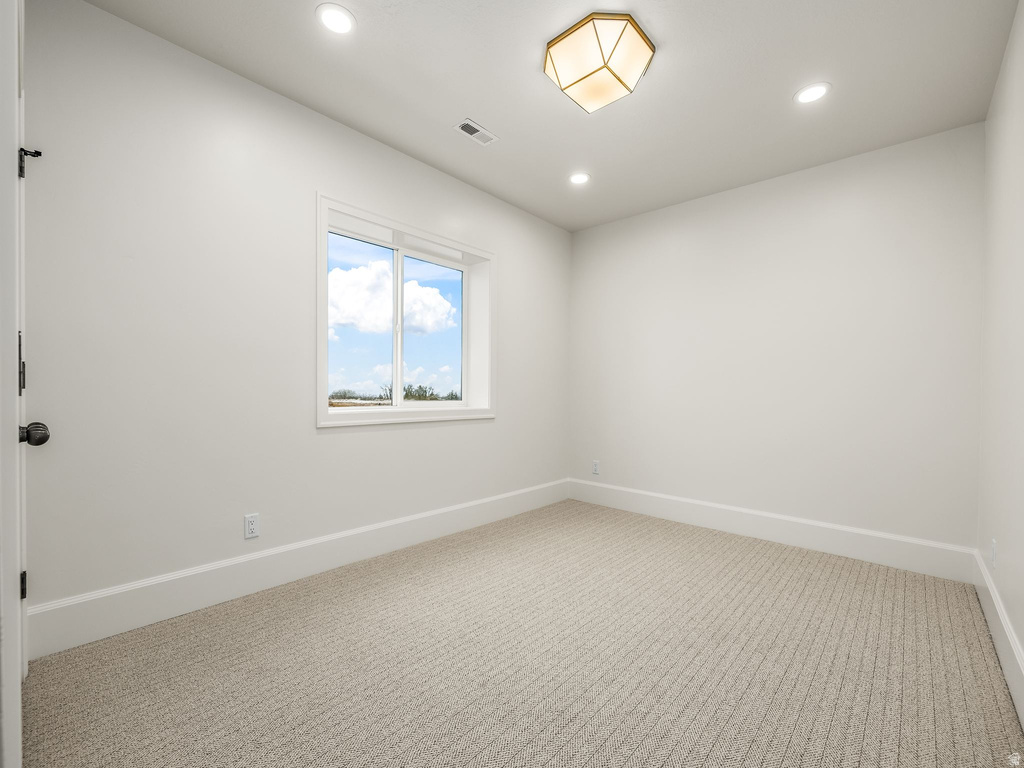 1394 S 315 E Salem, UT 84653