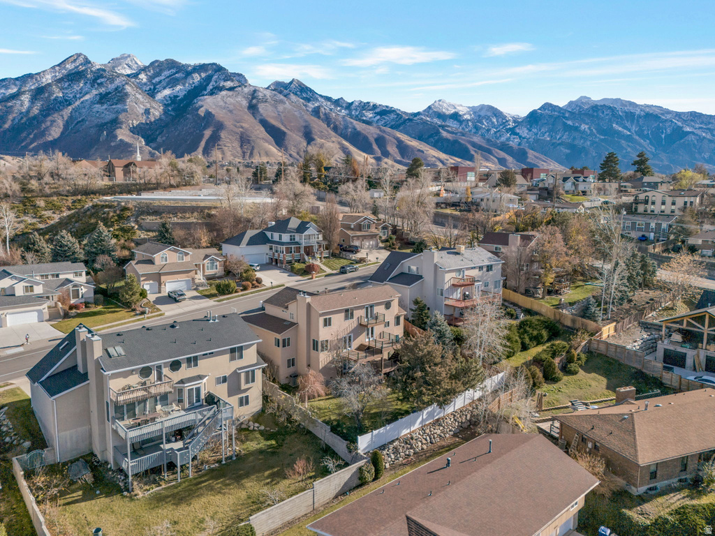 6958 S HOLLOW MILL DR Cottonwood Heights, UT 84121