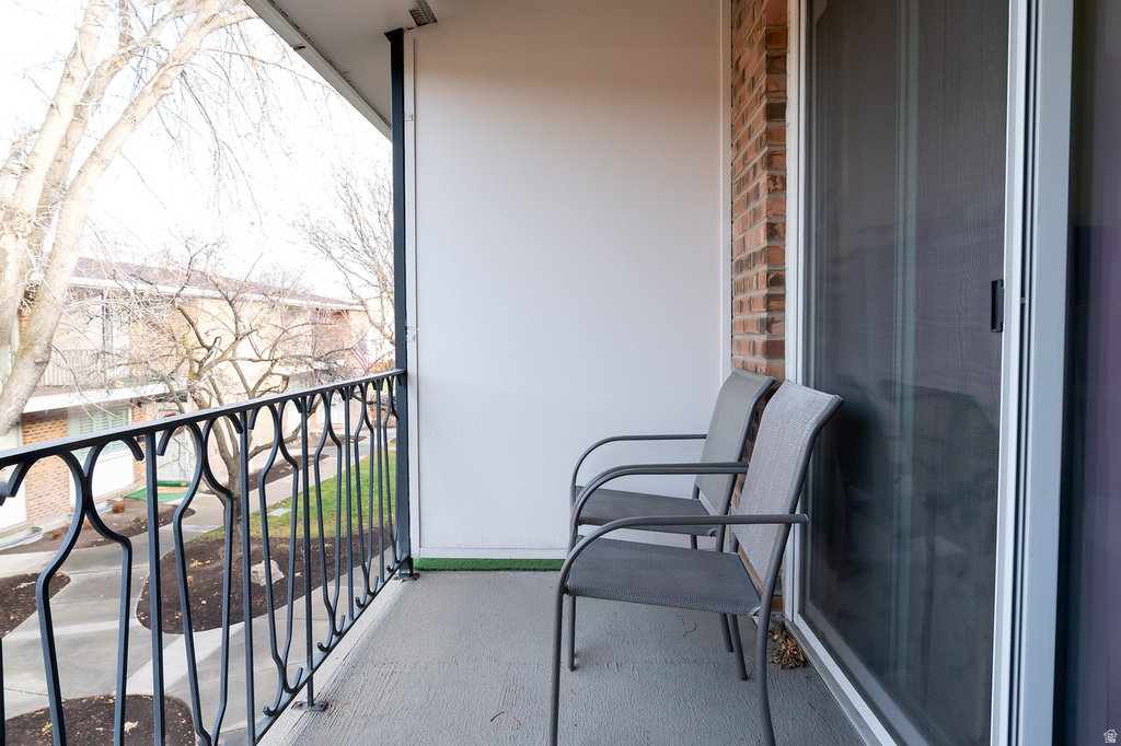 760 E THREE FOUNTAINS DR #110 Murray, UT 84107