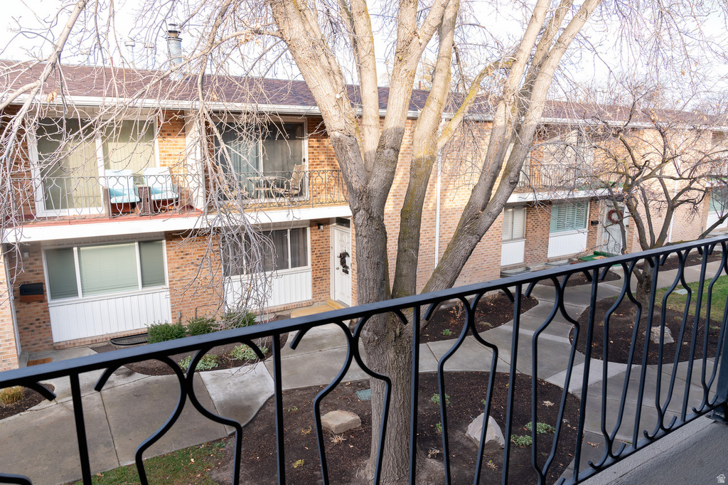 760 E THREE FOUNTAINS DR #110 Murray, UT 84107