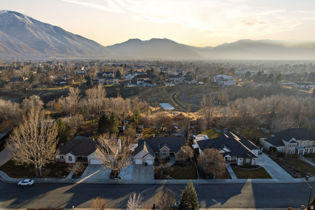 1884 TOWN AND COUNTRY RD Springville, UT 84663