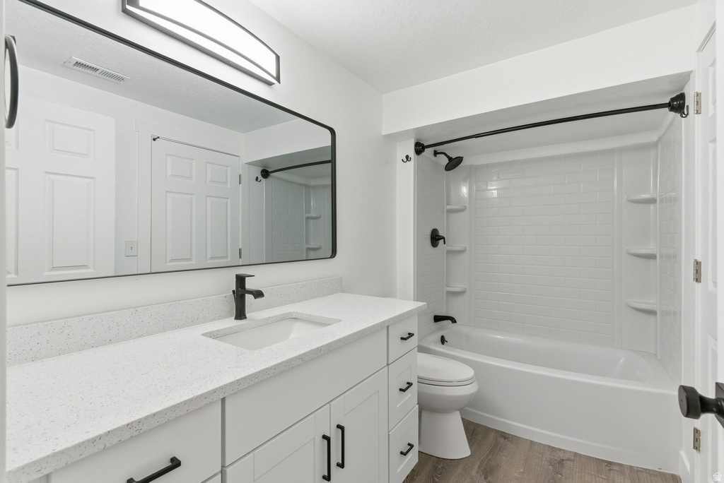 1884 TOWN AND COUNTRY RD Springville, UT 84663