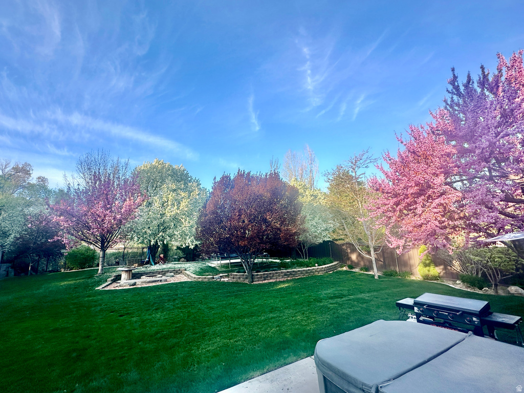 1884 TOWN AND COUNTRY RD Springville, UT 84663