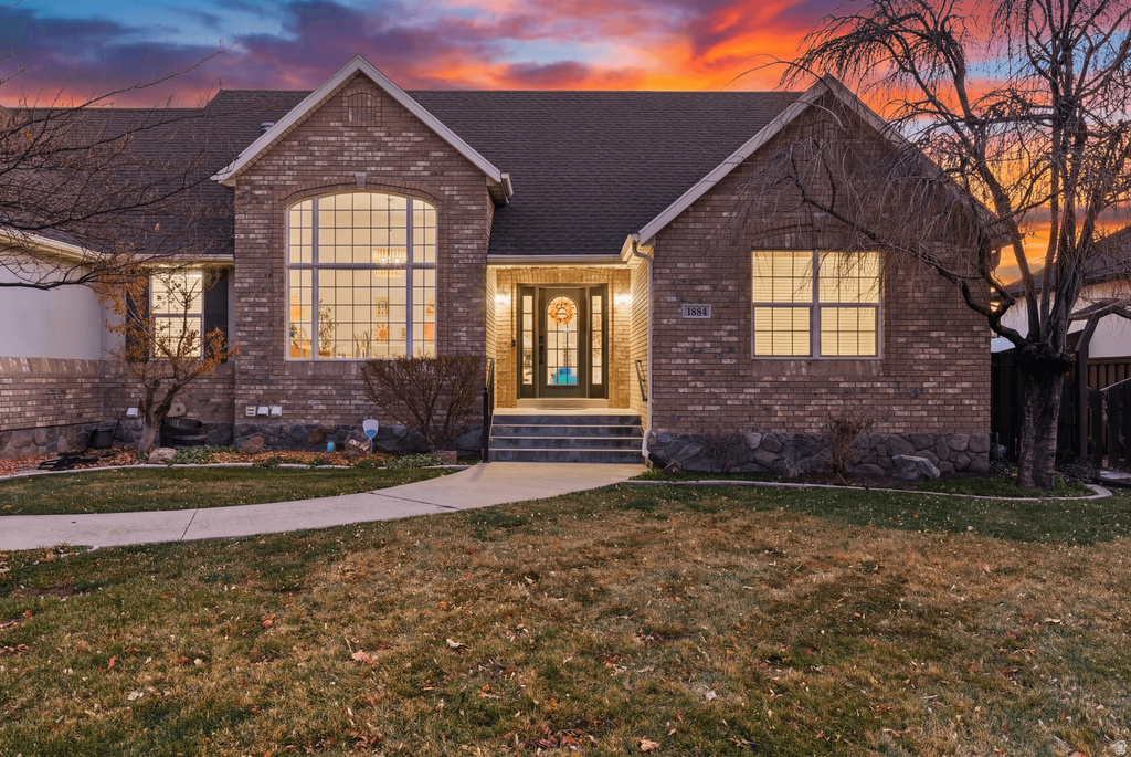 1884 TOWN AND COUNTRY RD Springville, UT 84663