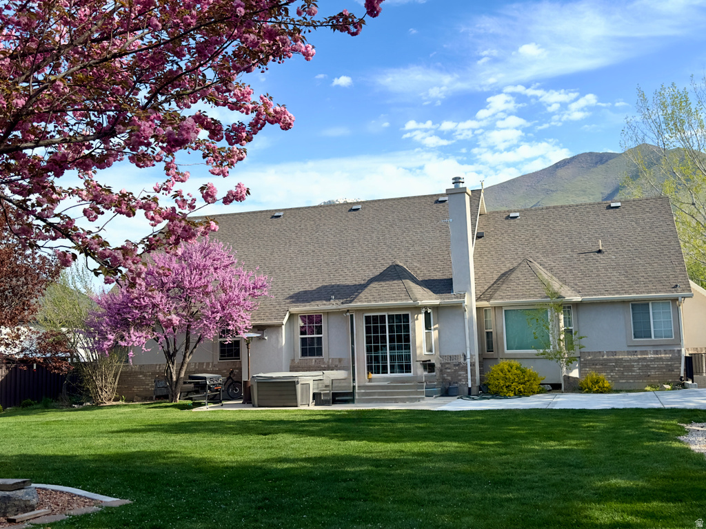 1884 TOWN AND COUNTRY RD Springville, UT 84663