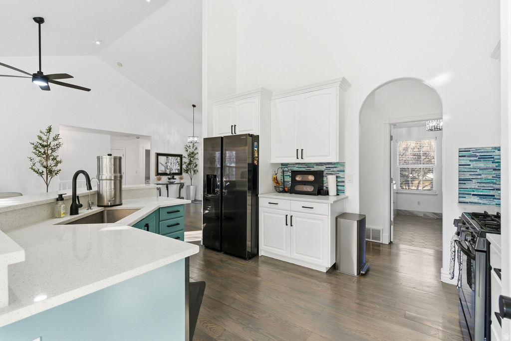 1884 TOWN AND COUNTRY RD Springville, UT 84663