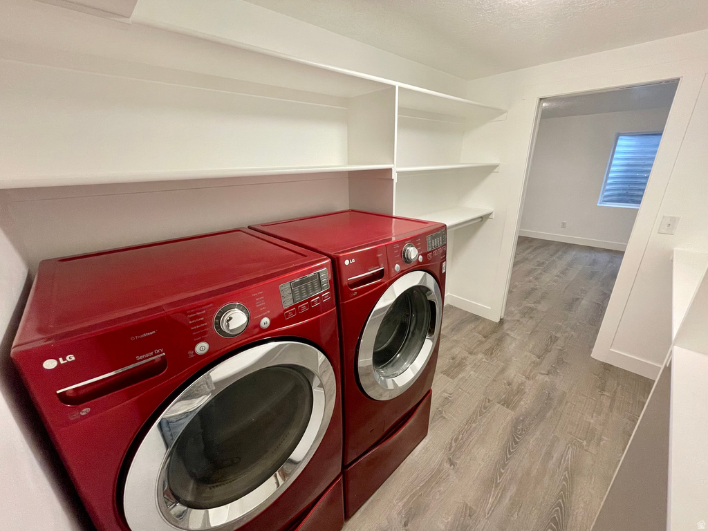 1884 TOWN AND COUNTRY RD Springville, UT 84663