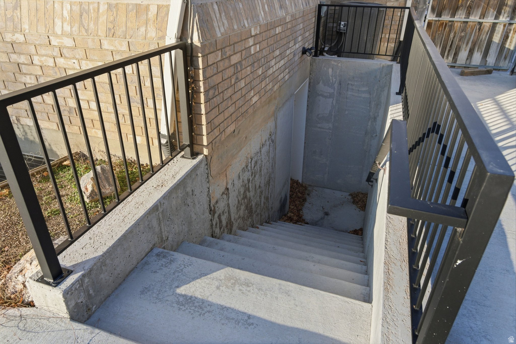 1884 TOWN AND COUNTRY RD Springville, UT 84663