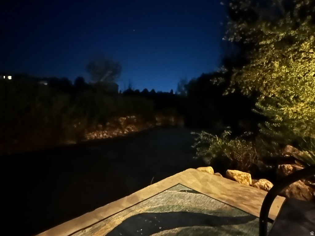 1884 TOWN AND COUNTRY RD Springville, UT 84663