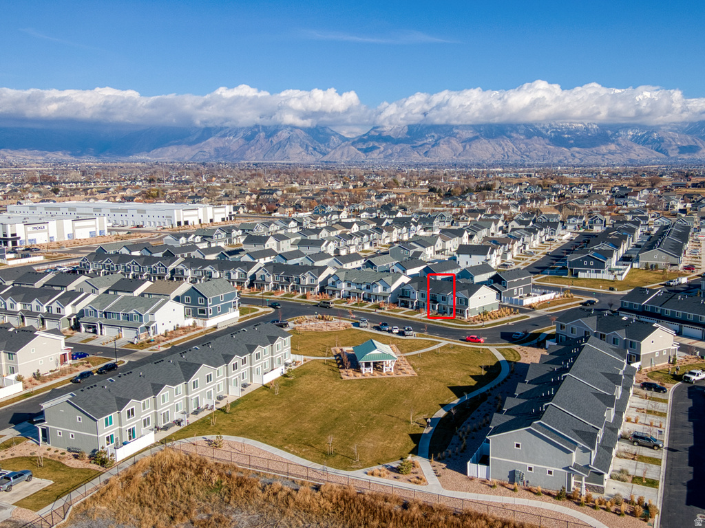 458 N TRIDENT DR Saratoga Springs, UT 84045