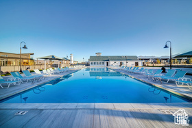 458 N TRIDENT DR Saratoga Springs, UT 84045