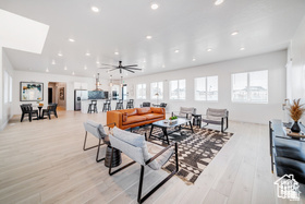 458 N TRIDENT DR Saratoga Springs, UT 84045