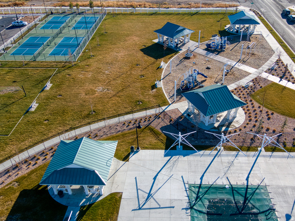 458 N TRIDENT DR Saratoga Springs, UT 84045