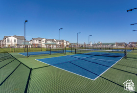 458 N TRIDENT DR Saratoga Springs, UT 84045