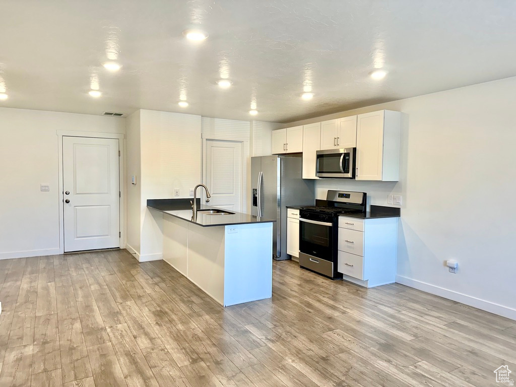 458 N TRIDENT DR Saratoga Springs, UT 84045