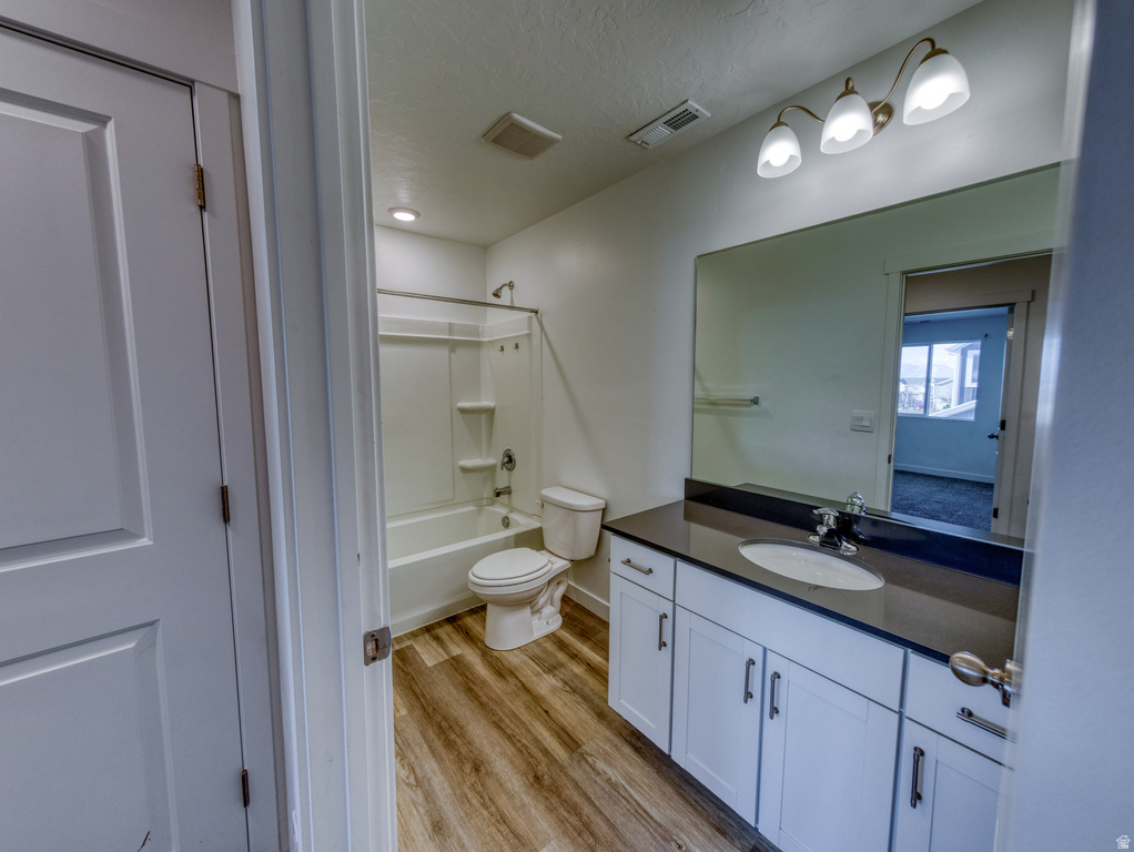 458 N TRIDENT DR Saratoga Springs, UT 84045